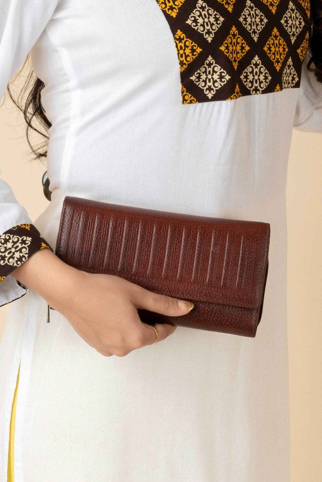 Handcrafted Leather Clutch For Women - Brown 4 Compartment Bag 7.5x4 Inches, Genuine Leather - Lookandadorn.com
