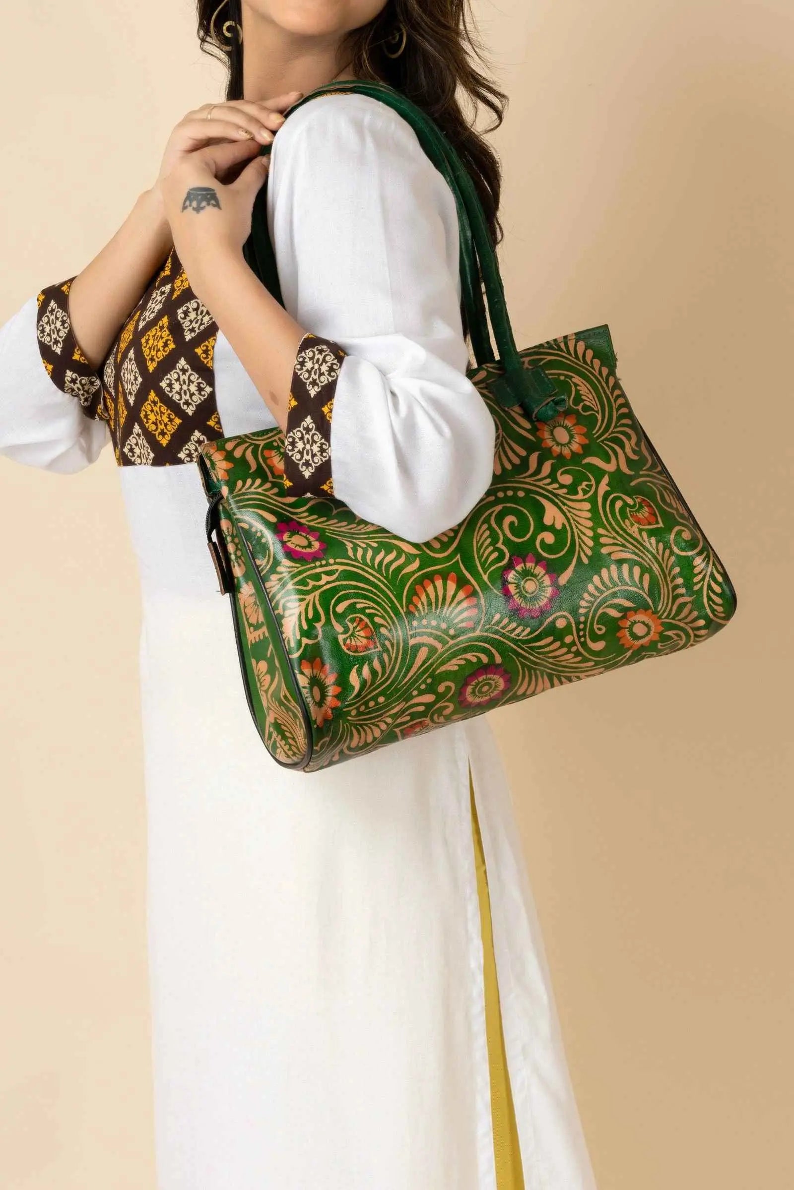 Shantiniketan Traditional Green Leather Handbag For Women - 15x12, 4 Compartments, Handcrafted