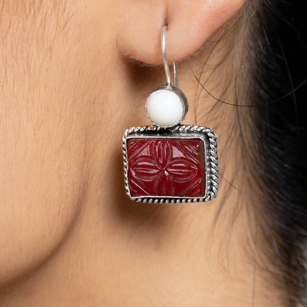 White and Red Carved Stone Oxidised Silver Earrings - Elegant, Non-Allergic Design for Any Occasion - Lookandadorn.com