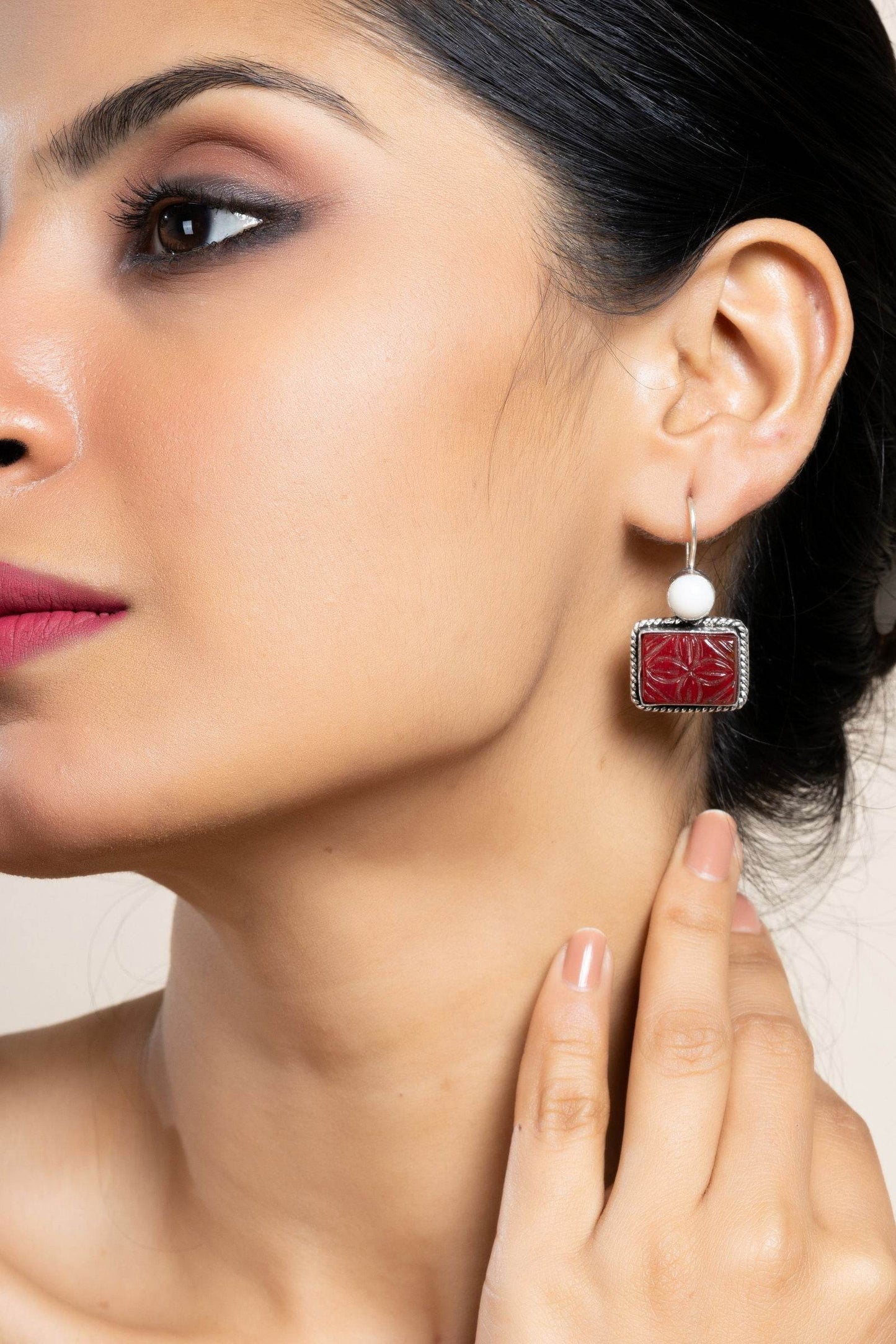White and Red Carved Stone Oxidised Silver Earrings - Elegant, Non-Allergic Design for Any Occasion - Lookandadorn.com