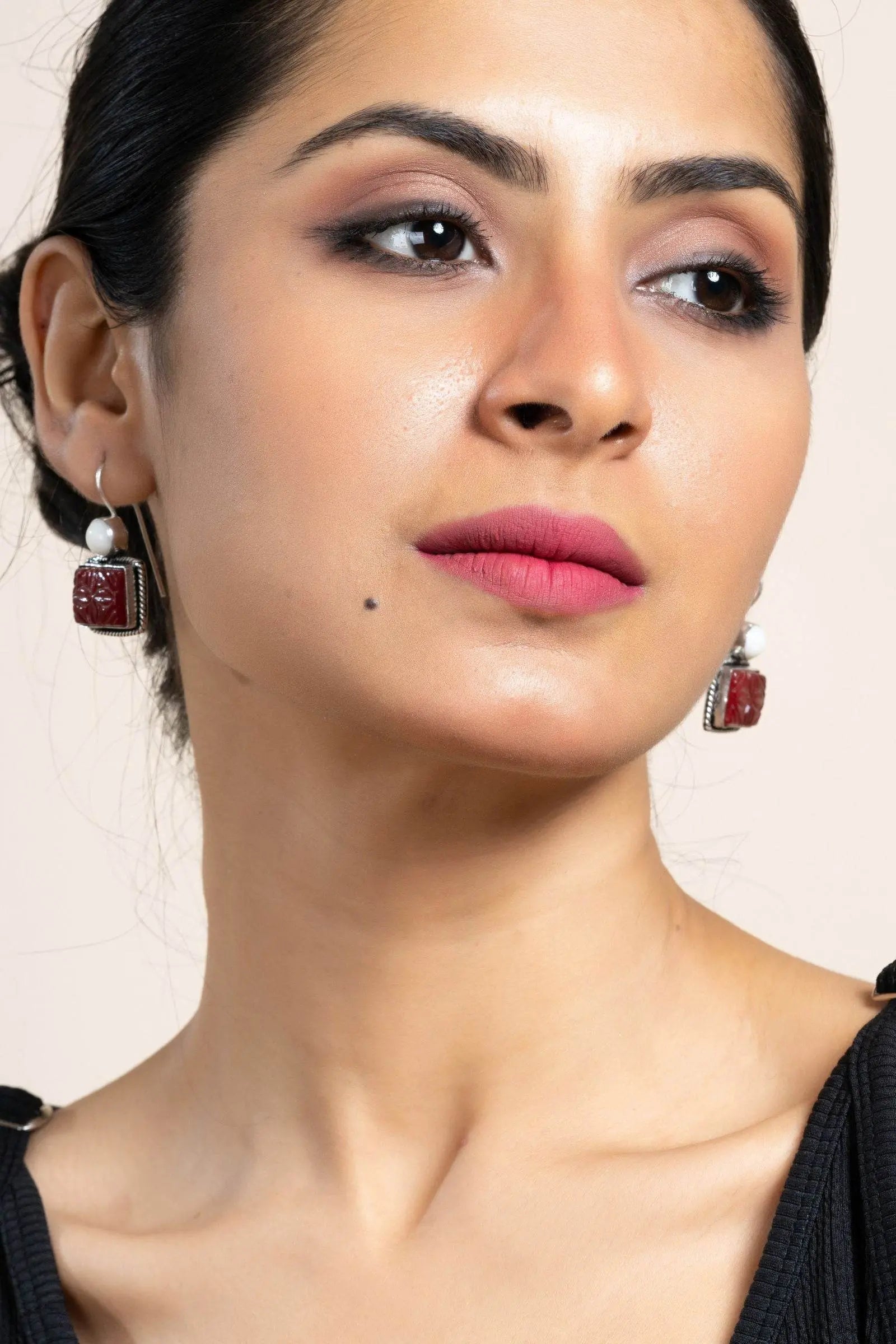 White and Red Carved Stone Oxidised Silver Earrings - Elegant, Non-Allergic Design for Any Occasion - Lookandadorn.com