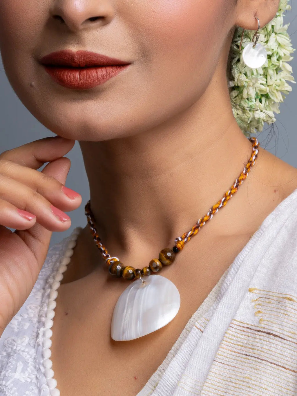 Handmade mother of pearl necklace set with polished beads and unique shell pendant by LOOK AND ADORN