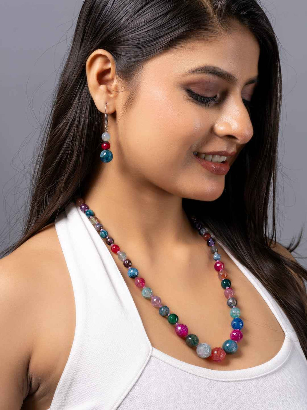 Vibrant handmade onyx necklace set featuring colorful beads, perfect for adding a stylish touch