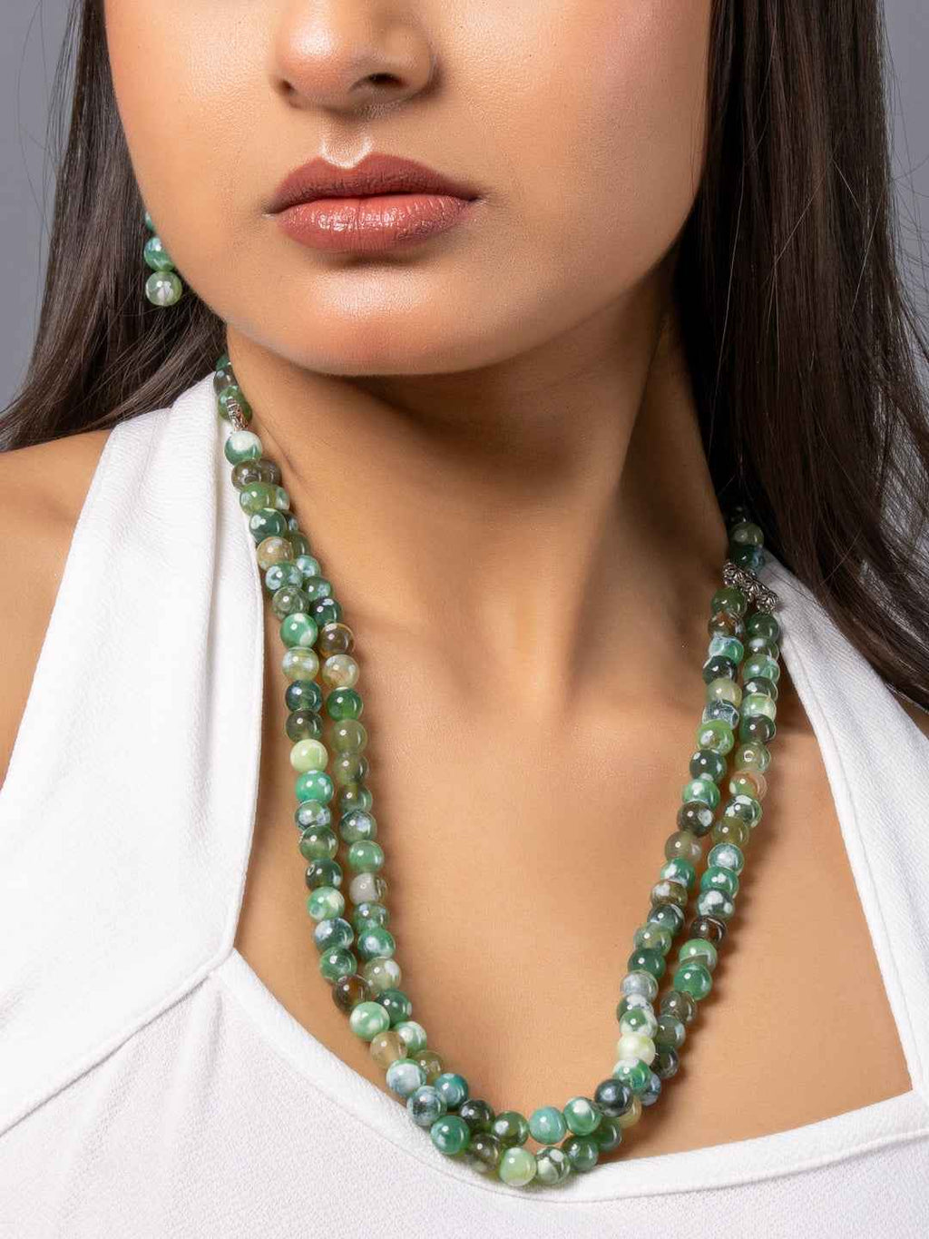 Handmade green onyx necklace set with multi-toned beads for a stylish finish