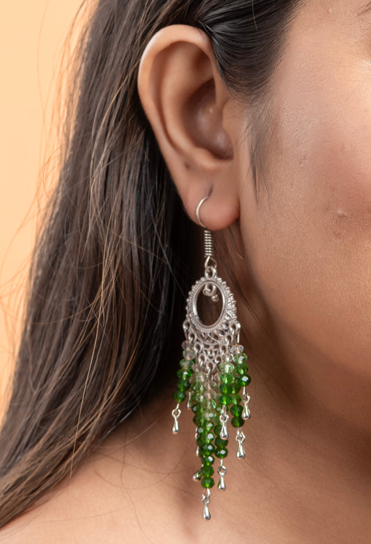 designer-oxidised-silver-white-green-crystal-earring-er484